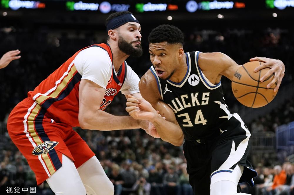 受到足球的 受到足球的