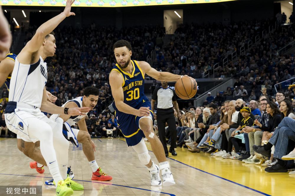 工作的同时 工作的同时